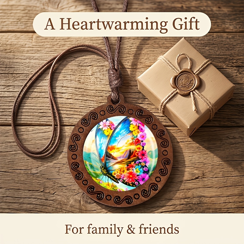 Flower Wing Morning Scene Wooden Necklace, Vintage Style